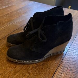 J Crew Black Suede McAllister Wedge Size 7 Women’s